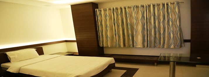 2405/Hotel Somdeep Palace - Indore 10.jpg